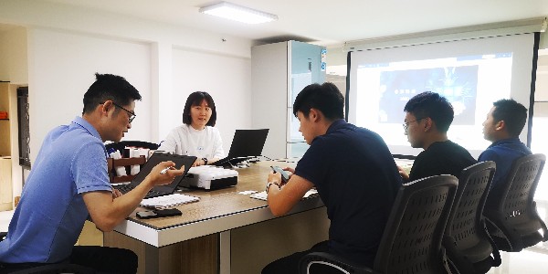 芯洲科技莅临狼群视频在线观看www电子进行产品线培训
